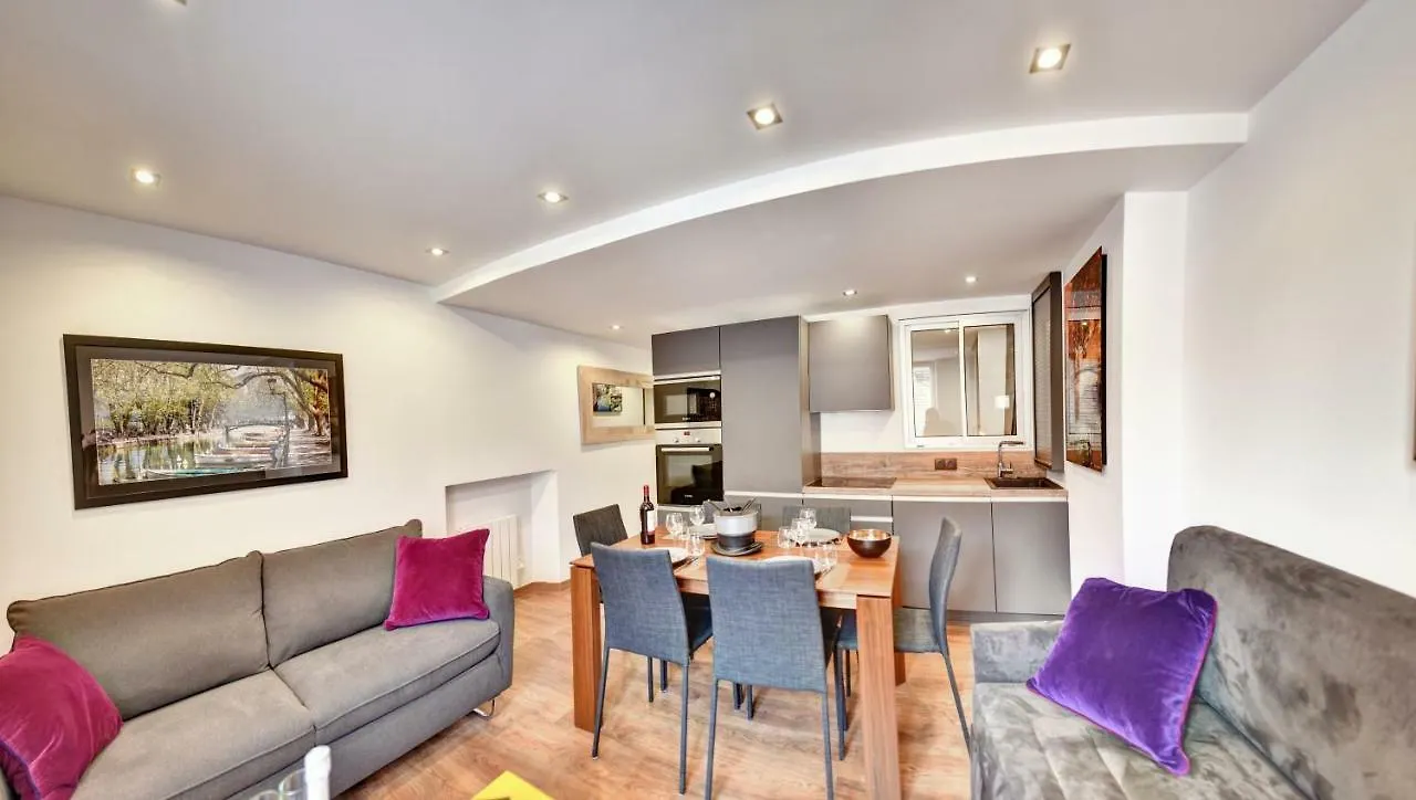 L'Atout Charme Annecy Apartment
