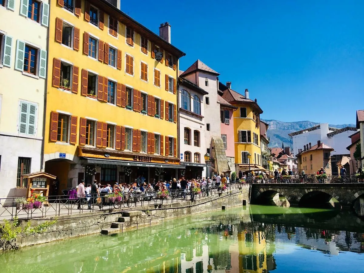L'Atout Charme Annecy Apartment